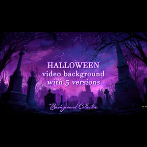 Può includere: Uno sfondo digitale per Halloween con uno schema di colori viola e nero. L'immagine presenta un cimitero con lapidi, alberi e un cielo stellato. Il testo recita "HALLOWEEN sfondo video con 5 versioni" e "Background Collective."