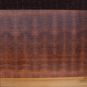 end grain oak cutting board
