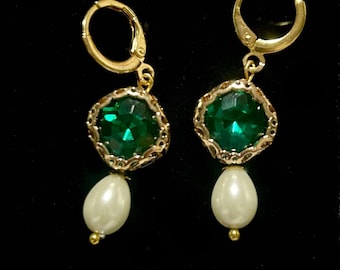 Tudor Emerald Crystal Pearl Drop Earrings: Renaissance Faire Jewellery