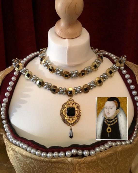 Elizabeth I Portrait Necklace: Tudor Queen Replica Jewellery - Etsy