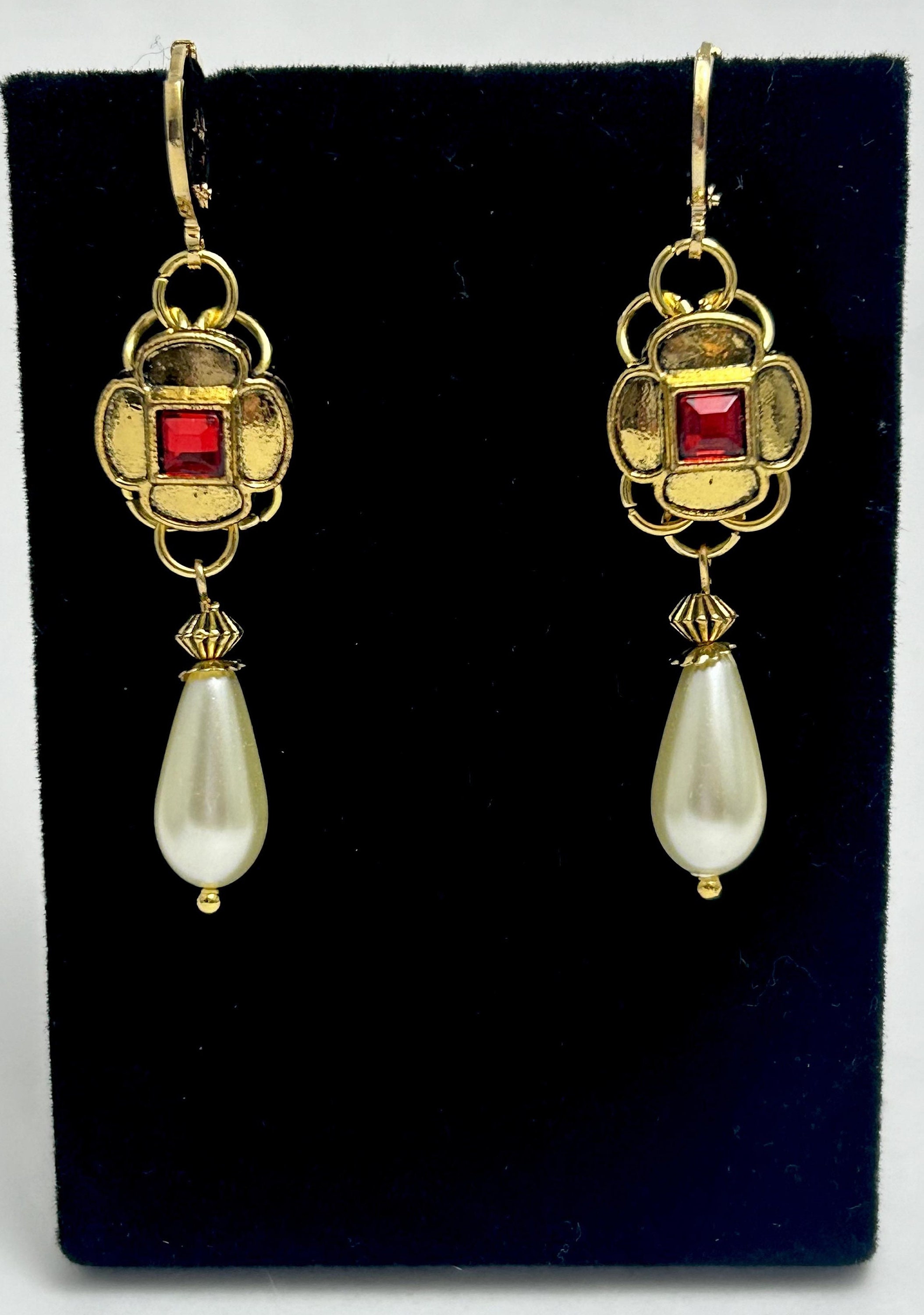 Tudor Queen's Earrings