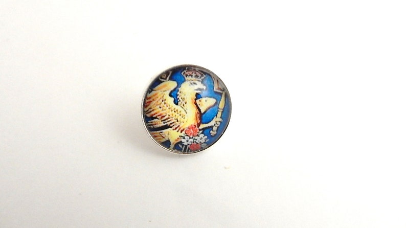 Henry/'s Wives heraldic badge pin Aragon Boleyn Seymour Cleves Howard Parr choose your Queen Queens of England