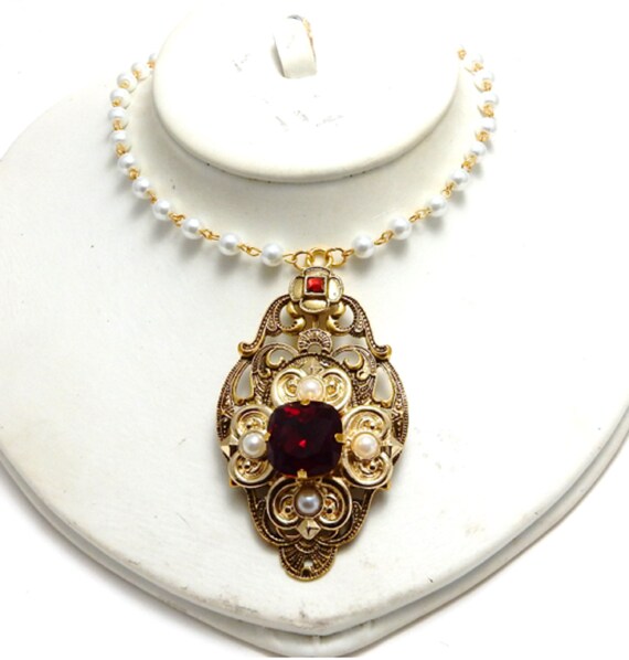 Renaissance Quatrefoil Necklace Tudor 