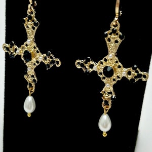 Tudor Cross Earrings: Black Crystal & Pearl Renaissance Jewellery