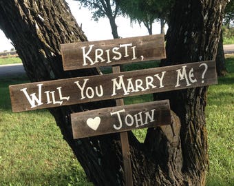 Rustic Proposal Sign / Will You Marry Me Sign / Rustic Marry Me Sign / Country Proposal Sign / Proposal Photo Prop / Marry Me Sign