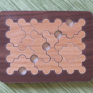 Domino Peg Wood Puzzle