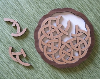 Interlace Pretzel Celtic Puzzle