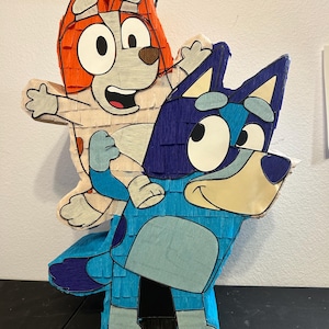 Benutzerdefinierte Bluey und Bingo Piñata | Bluey und Bingo Geburtstags-Themaparty | Bluey und Bingo Wundertüte