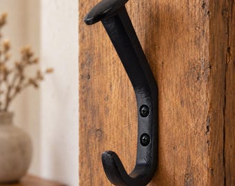 Gancho de pared doble de hierro fundido con forma de clavo de ferrocarril, perchero negro para abrigos y toallas.