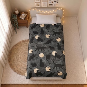 Black Cat Velveteen Plush Blanket Soft Gothic Moon Night Throw Witchy Halloween Spooky Home Decor Gift for Cat Lovers Cozy Goth Style Room