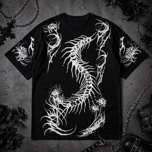 Dark Centipede Gothic Shirt, Unisex Alt Emo Black Alternative Tee image 5