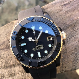 PREMIUM CUSTOM SUBMOD * Modded NH35A Movement* 2Tone Black and Gold - YMCeramic Insert