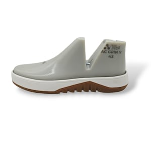 Men’s Plastic Shoe Lasts Grin Y | Split Alpha Lock | Shoemaking Tool for Sneakers & Boots | Sizes US 7–12 / EU 40–45