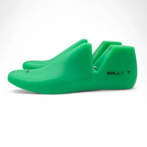Men’s Shoe Lasts Balli T | Plastic Split Shoe Molds for Sneakers & Boots | Alpha Lock System | Sizes US 7–12 / EU 40–45