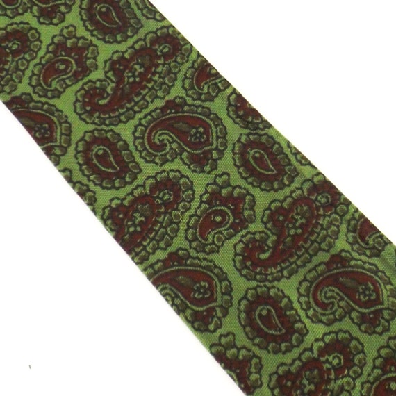 vintage necktie tie green red paisley neckties me… - image 1