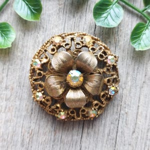 rhinestone flower lapel pin brooch gold