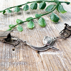 cinch clip clasp for shirts/dresses/sweaters silver-tone tulip flower women&#39;s happy/cute fashion accessories accessory