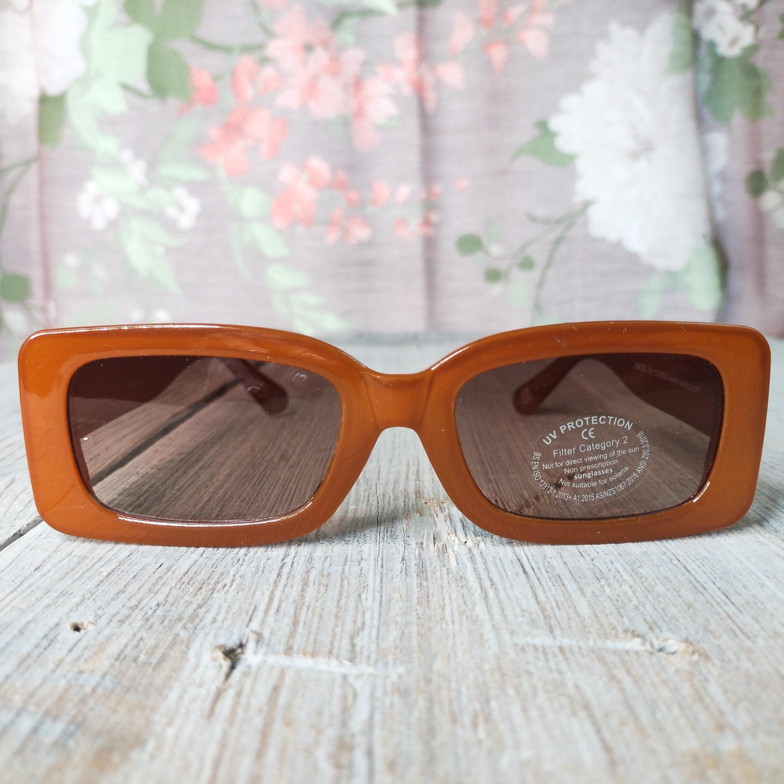 Oversized Butterfly Sunglasses: 90s Vintage Brown Lens  display picture 1