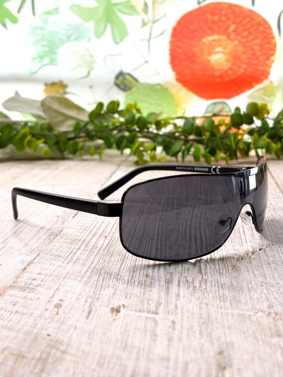 Wrap-Around Shield Sunglasses: Black with Dark Lenses