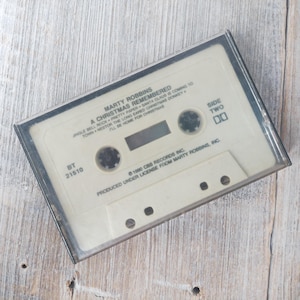 1990 cassette tape MARTY ROBBINS country music A Christmas Remembered cbs records