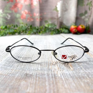 black oval eyeglass frames only 1990s eyeglasses nos vintage unisex/men/women prescription glasses 90s fashion accessories eyewear modern