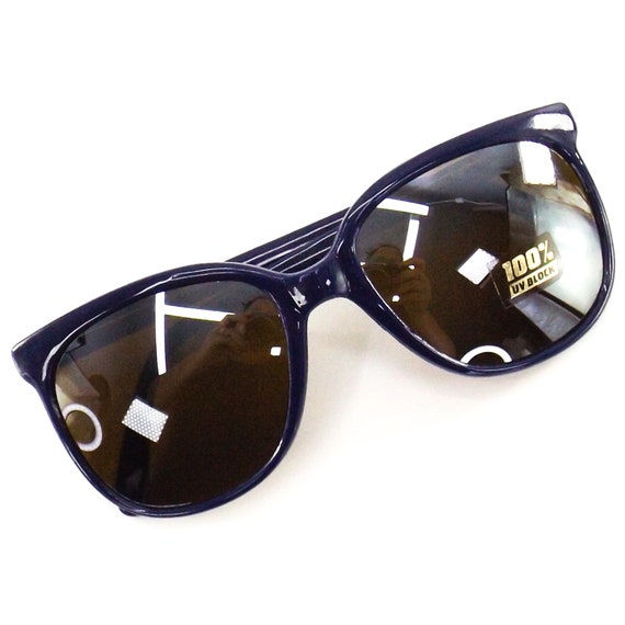 women's round navy blue sunglasses 80s vintage NOS - image 7