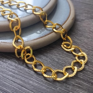 oversized chunky chain bracelet gold-tone unisex jewelry men/women oversized chain-link accessories accessory fashion style trends