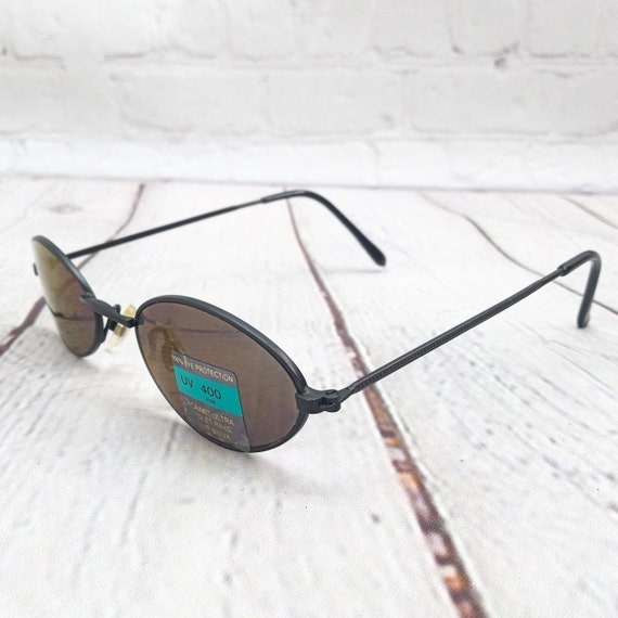 90s oval sunglasses petite vintage sunglasses bla… - image 1