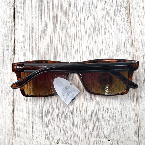 square tortoise-shell sunglasses polarized lenses… - image 7