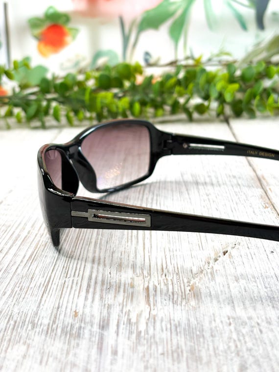 Black Wrap-Around Sunglasses with Grey Lenses and Silver Accents View 4