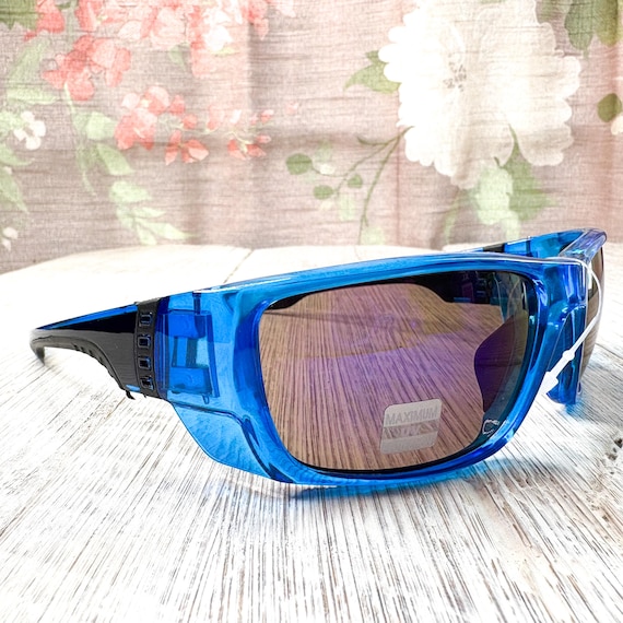 Oversized Square Sunglasses: Blue Mirrored Lens, UV 400  display picture 1