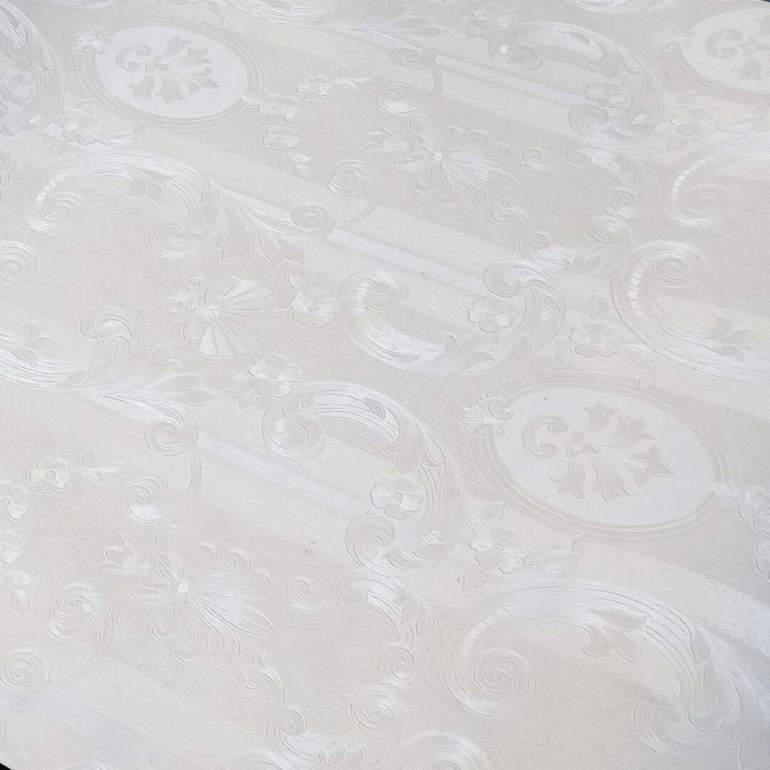 Vintage Wallpaper Roll Victorian Wallpaper Roll Cream Colored Pearl Finish Etsy