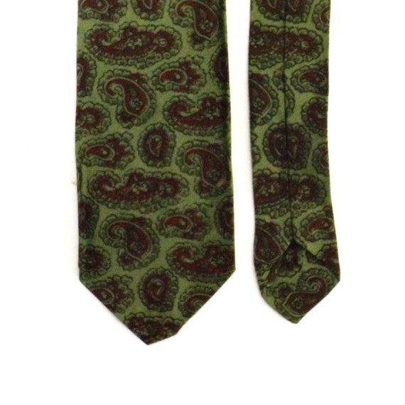 vintage necktie tie green red paisley neckties me… - image 4