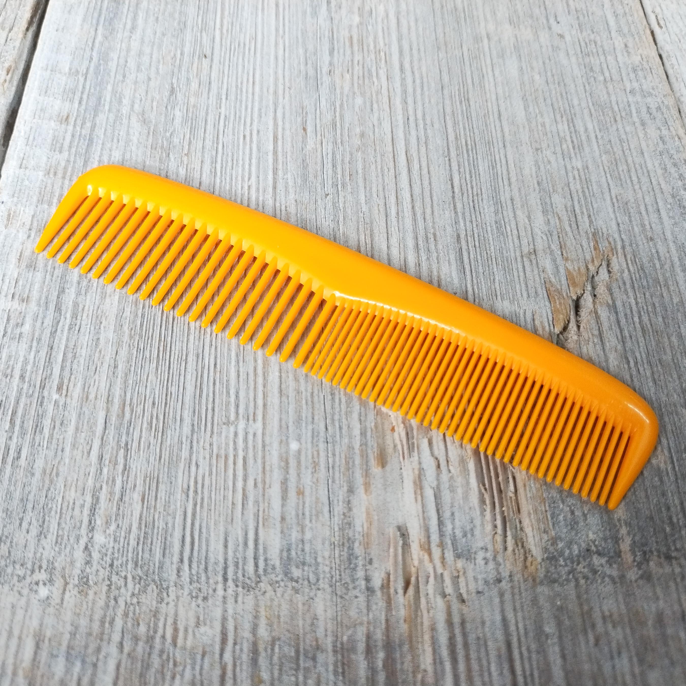 Peigne De Poche Vintage En 'Écaille' Avec Étui Rouge Croco - Style Années 70, Générique Neuf