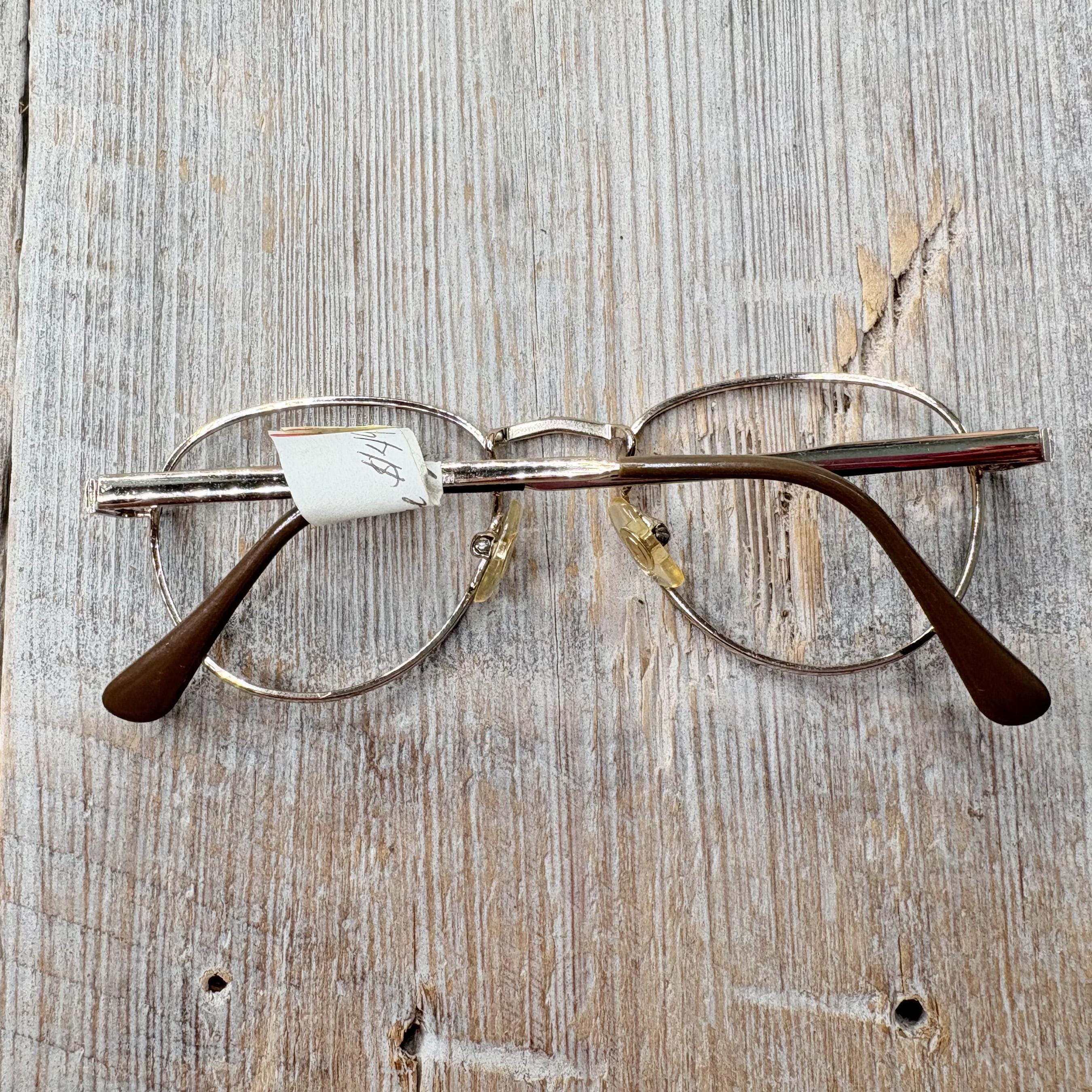 Round Tortoiseshell Eyeglass Frames: Light Gold Metal 