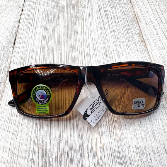 square tortoise-shell sunglasses polarized lenses… - image 6