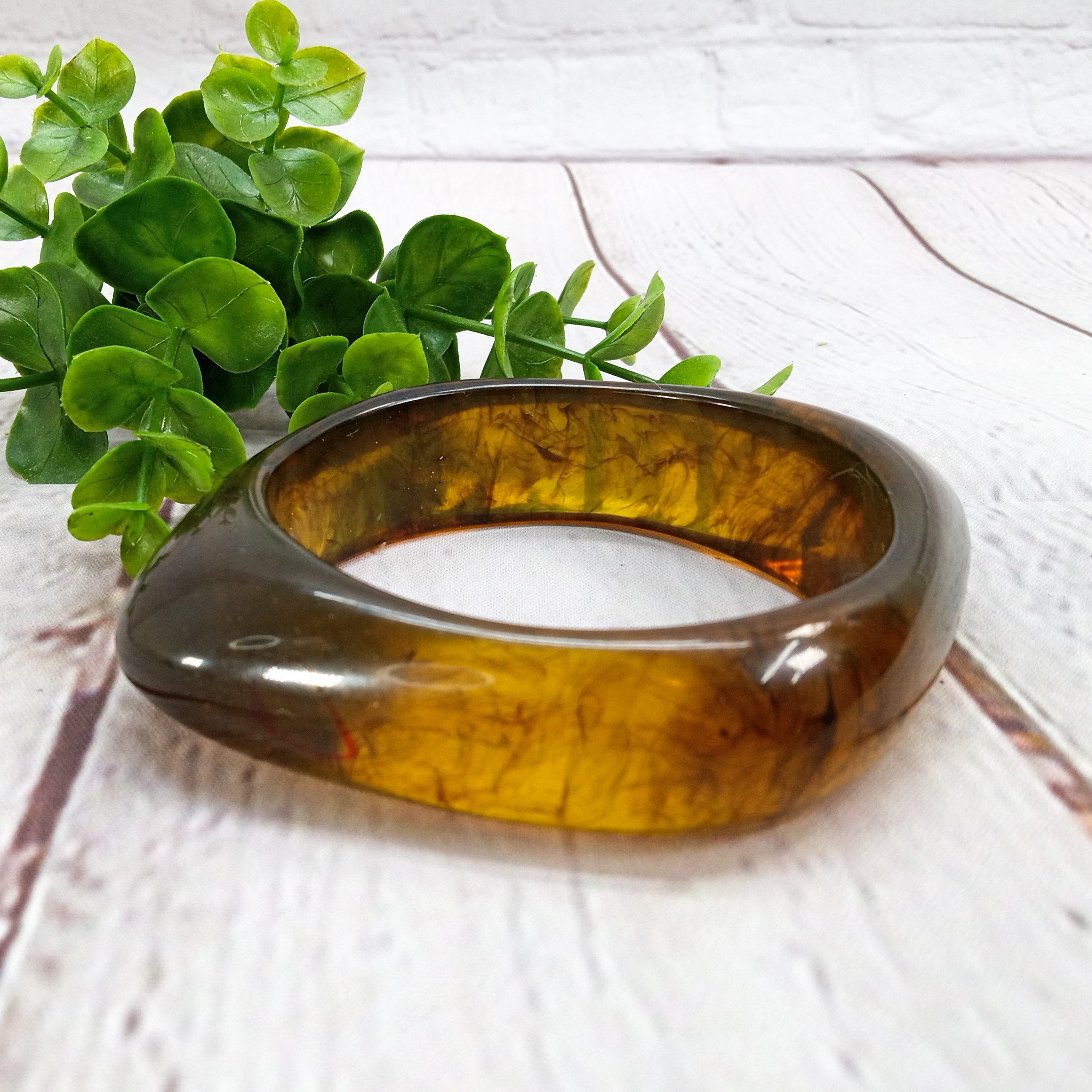 HUMAN MADE ACRYLIC BANGLE-