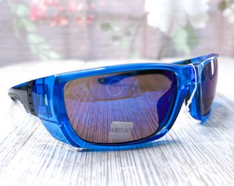 Oversized Blue Mirrored Sunglasses: Unisex UV400 Protection