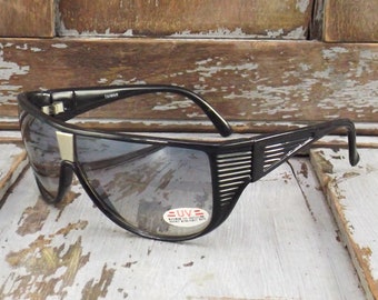 hip hop sunglasses, sport sunglasses vintage NOS sunglasses - black plastic frame