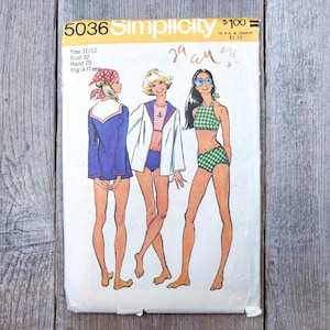 1972 eenvoud naaipatroon 5036 badpak/bikini en jas maat 11/12 buste 32 taille 25 jonge/junior/tiener halterslips/shorts