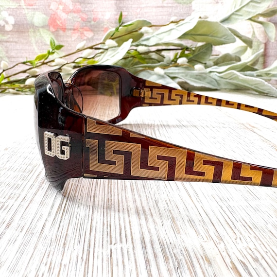 Tortoise-Shell Wrap-Around Sunglasses - image 3