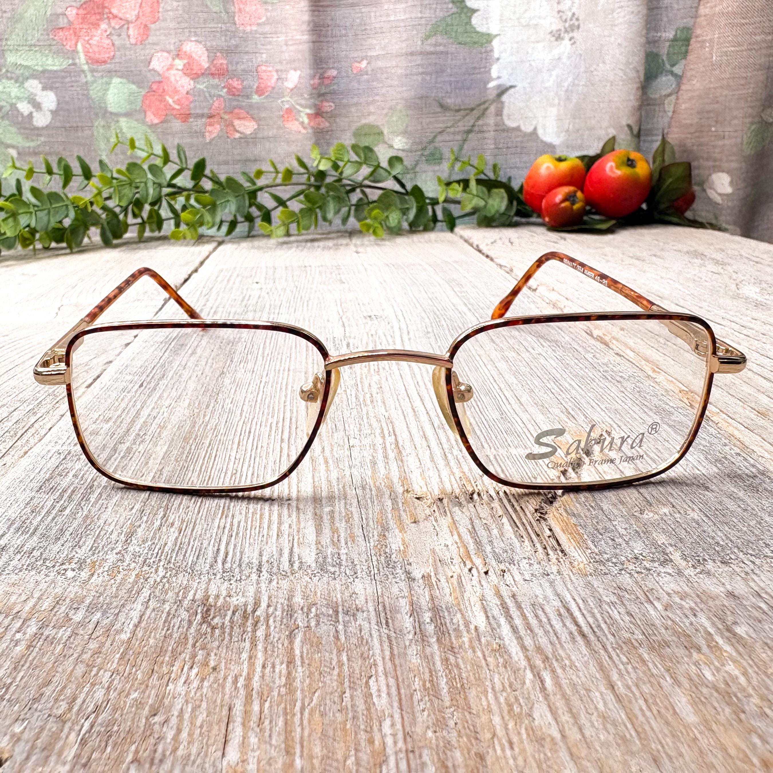 レア　ビンテージ　サンフランシスコ　ライトフレーム Vintage Tortoiseshell Eyeglass Frames: Light Gold Metal, 90s