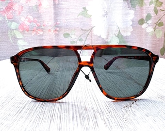 Oversized Aviator Sunglasses: Brown Tortoise Shell, Unisex  display picture 1