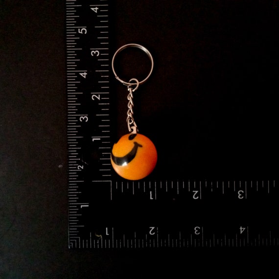 vintage smiley face keychain keyring accessories … - image 5