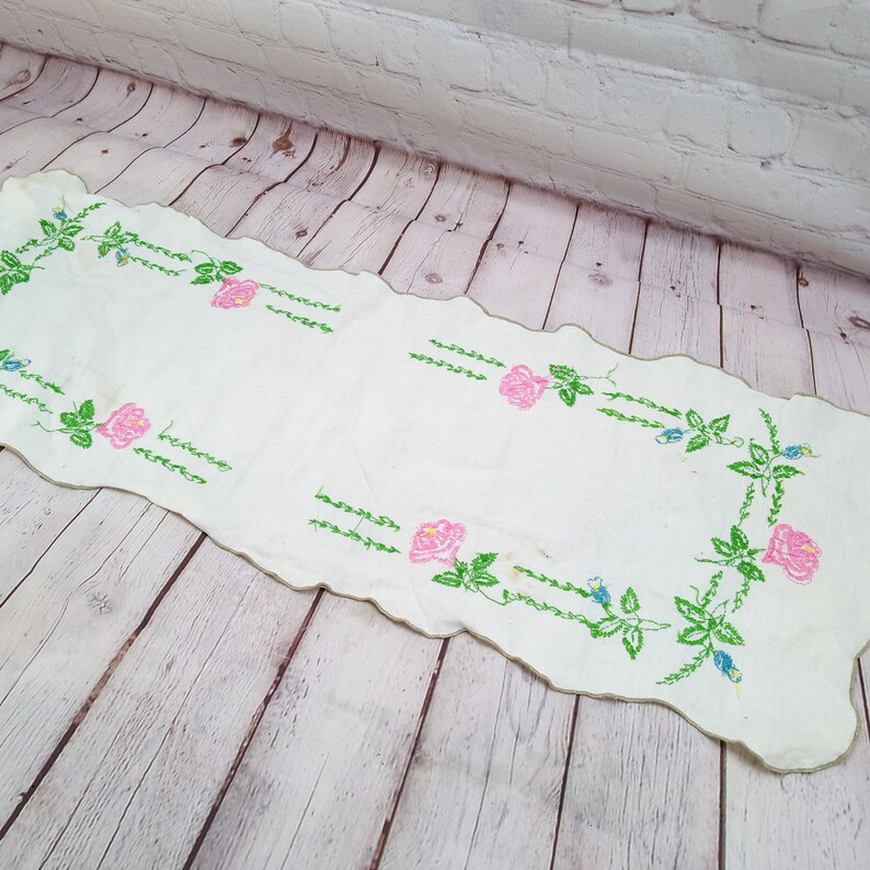 vintage embroidered floral table runner, rectangle scarf linen, pink roses image 2