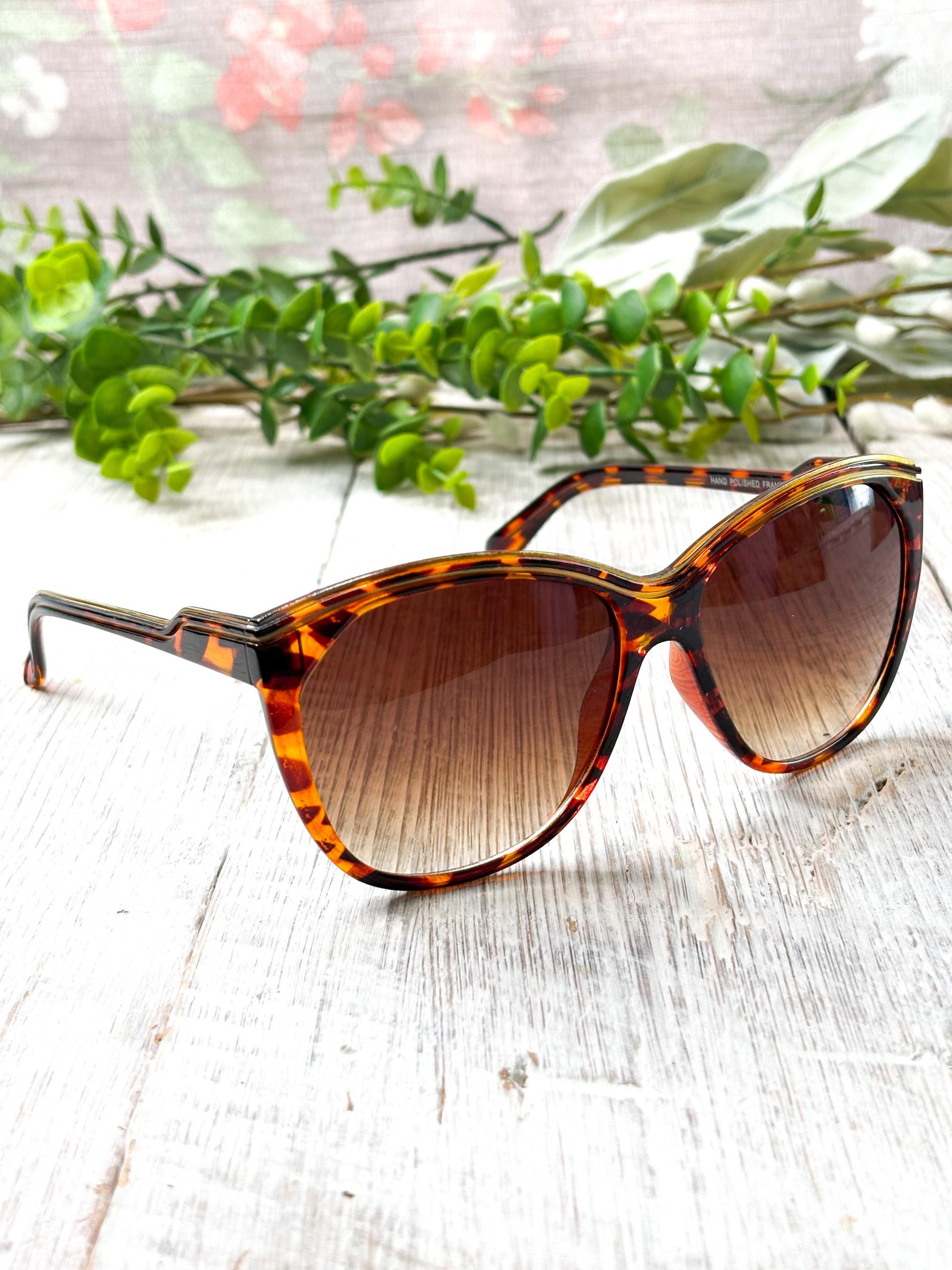 Vintage Designer Sunglass, Tortoiseshell Color, Hand Polished, UV400, Polycarbon Tortoise 100% UV400 Vintage Sunglasses for sale | eBay main image 2