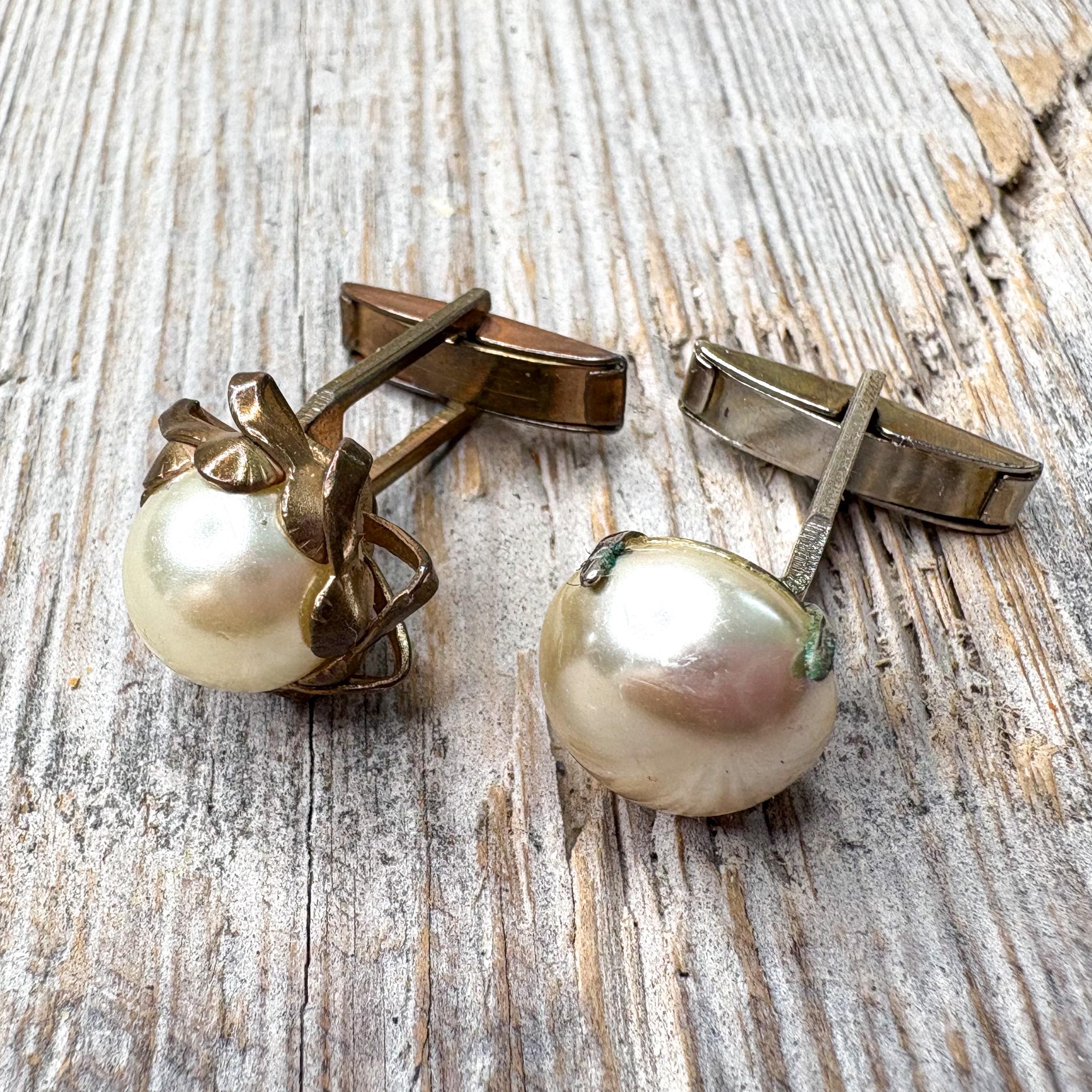 vintage pearl cufflinks womens jewelry mis-matched set
