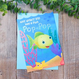 Tarjeta del Día del Padre "Pop-Pop" (Papá, abuelo, abuelo, papá), adorable y dulce tarjeta de felicitación de Hallmark, hecha en EE. UU.
