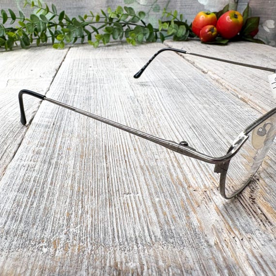 Matte Silver Rectangle Eyeglass Frames: 1990s Vin… - image 3