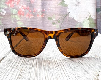 Gafas de sol de carey: montura de plástico